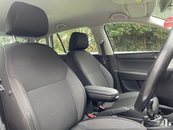 Used Skoda Rapid Spaceback 2014 for sale - 76147915: Photo 16