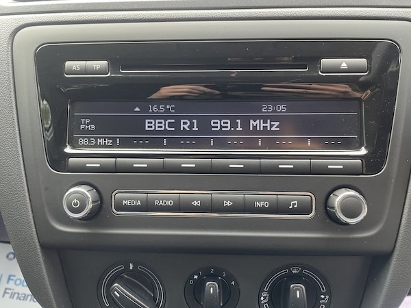 Used Skoda Rapid Spaceback 2014 for sale - 76147915: Photo 24