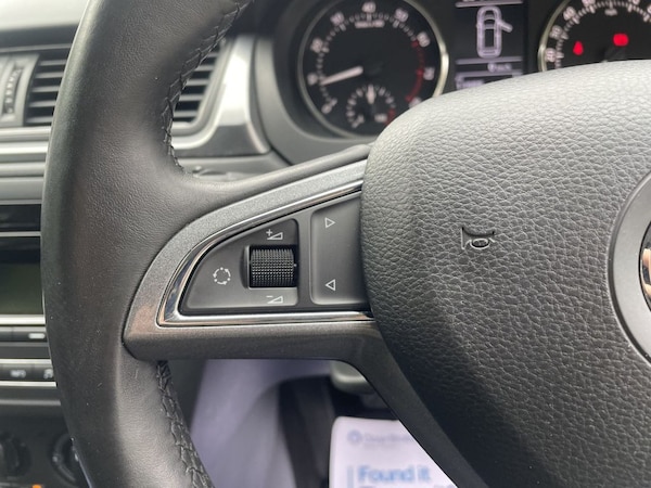 Used Skoda Rapid Spaceback 2014 for sale - 76147915: Photo 34