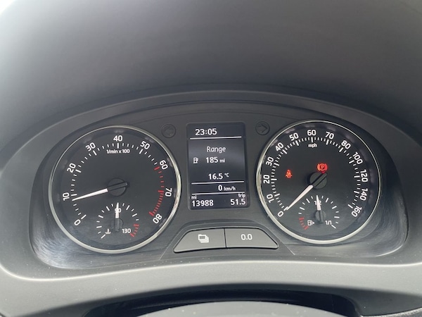 Used Skoda Rapid Spaceback 2014 for sale - 76147915: Photo 37