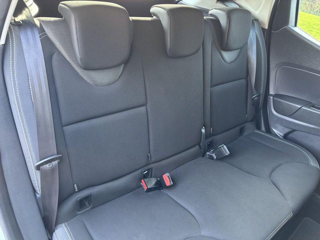 Used Renault Clio 2018 for sale - 77383887: Photo 11