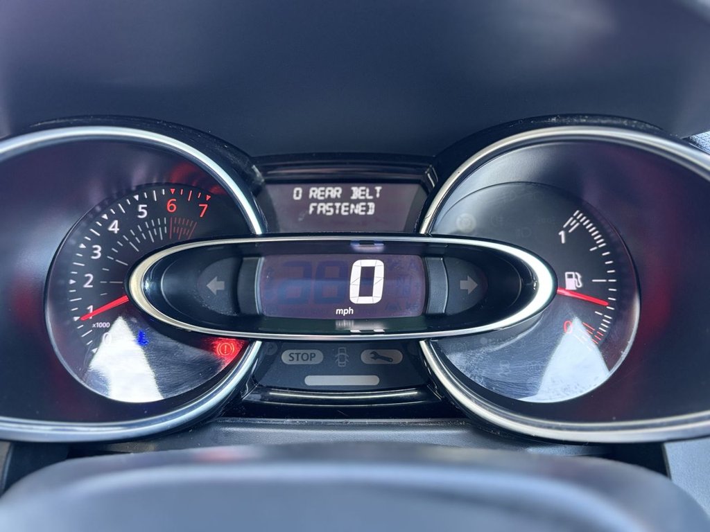 Used Renault Clio 2018 for sale - 77383887: Photo 16