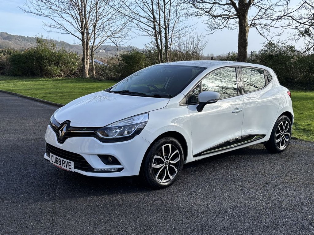 Used Renault Clio 2018 for sale - 77383887: Photo 8