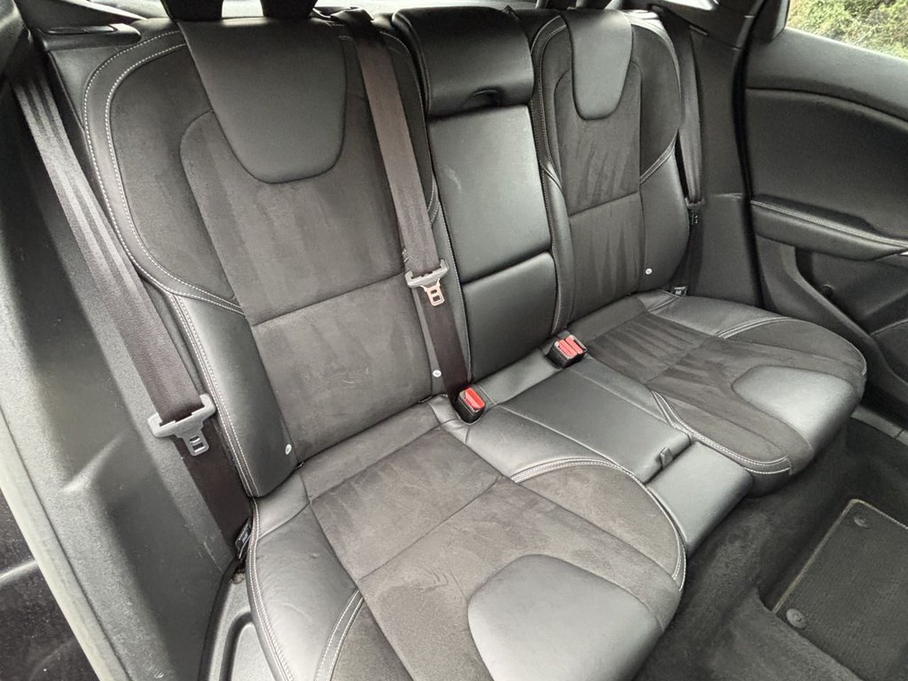 Used Volvo V40 2018 for sale - 77820929: Photo 11