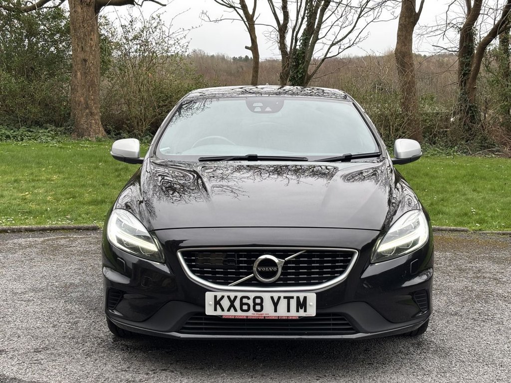 Used Volvo V40 2018 for sale - 77820929: Photo 9
