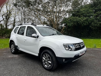 Used Dacia Duster 2016 for sale - 78212612: Photo