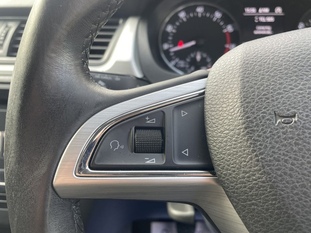 Used Skoda Rapid Spaceback 2017 for sale - 76323157: Photo 34