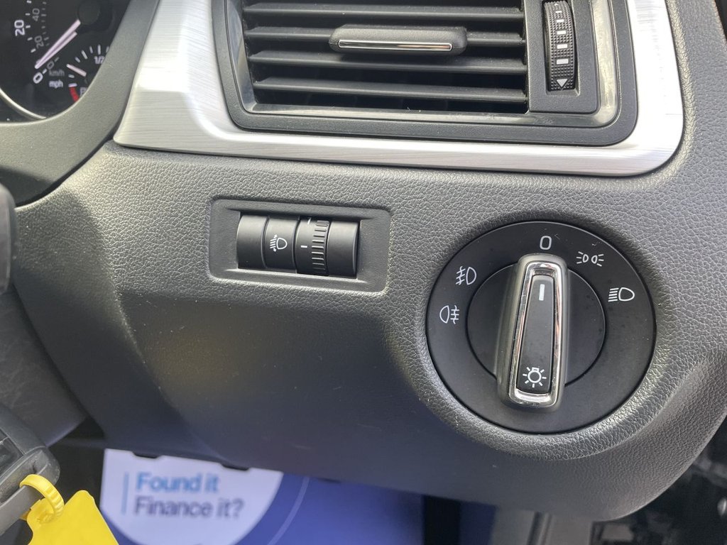 Used Skoda Rapid Spaceback 2017 for sale - 76323157: Photo 38