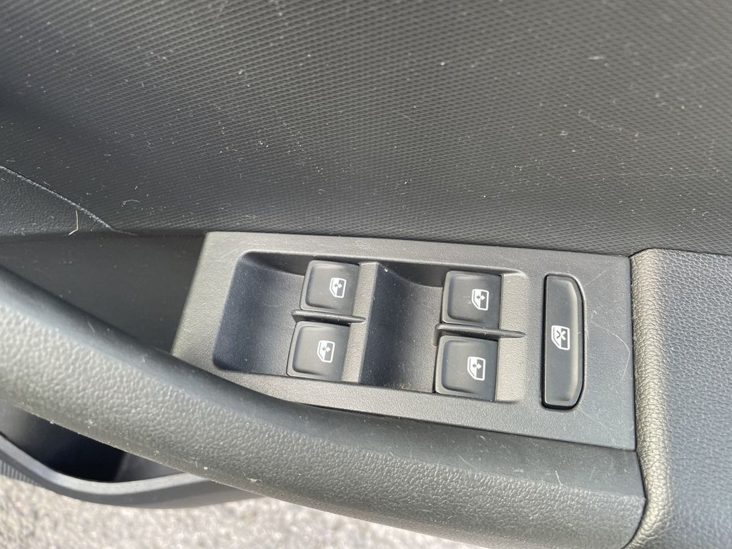 Used Skoda Rapid Spaceback 2017 for sale - 76323157: Photo 39