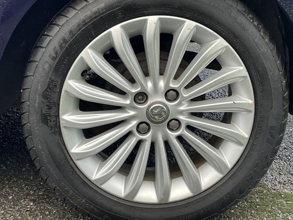 Used Vauxhall ADAM 2015 for sale - 77007041: Photo 17