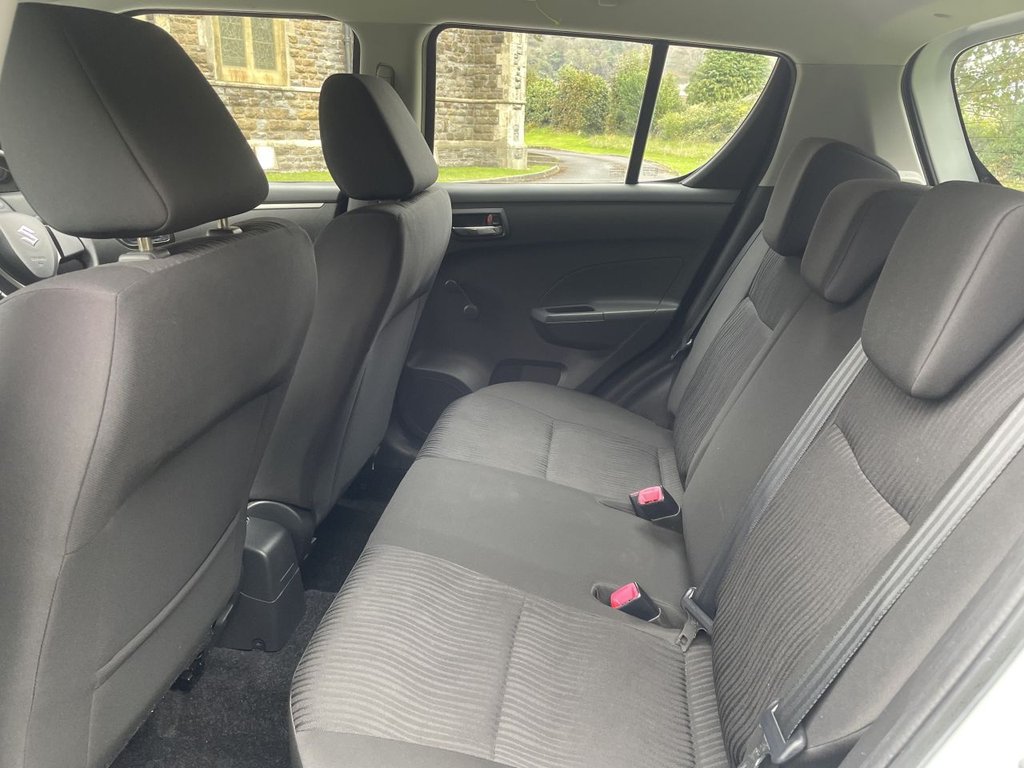 Used Suzuki Swift 2011 for sale - 76147921: Photo 14