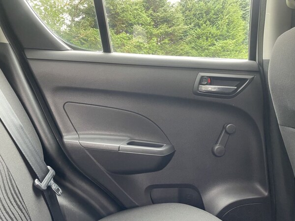 Used Suzuki Swift 2011 for sale - 76147921: Photo 16