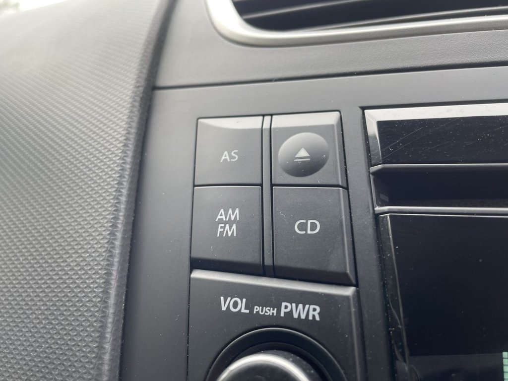 Used Suzuki Swift 2011 for sale - 76147921: Photo 23