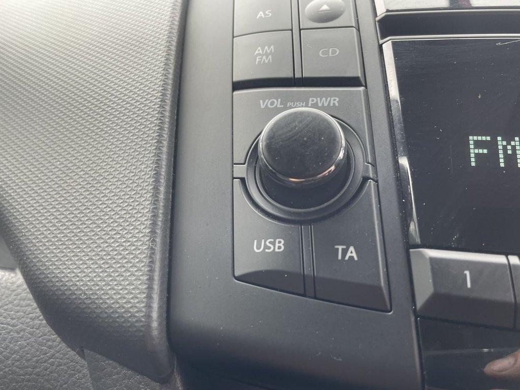 Used Suzuki Swift 2011 for sale - 76147921: Photo 24