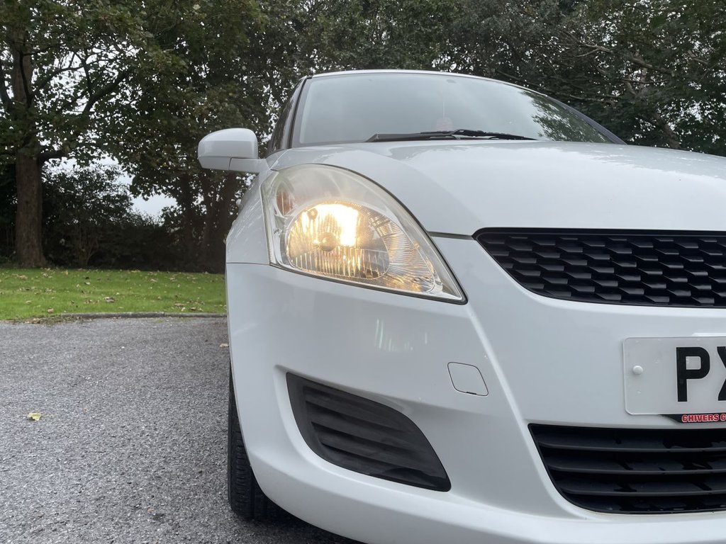 Used Suzuki Swift 2011 for sale - 76147921: Photo 36