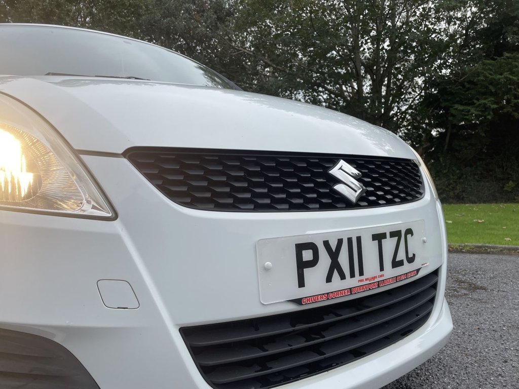 Used Suzuki Swift 2011 for sale - 76147921: Photo 37