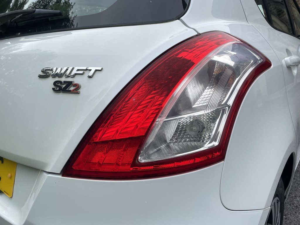 Used Suzuki Swift 2011 for sale - 76147921: Photo 38