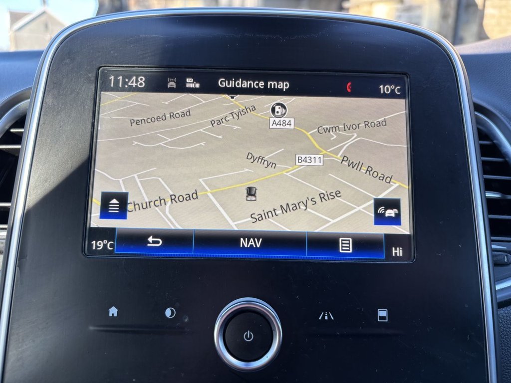 Used Renault Grand Scenic 2017 for sale - 77161895: Photo 21