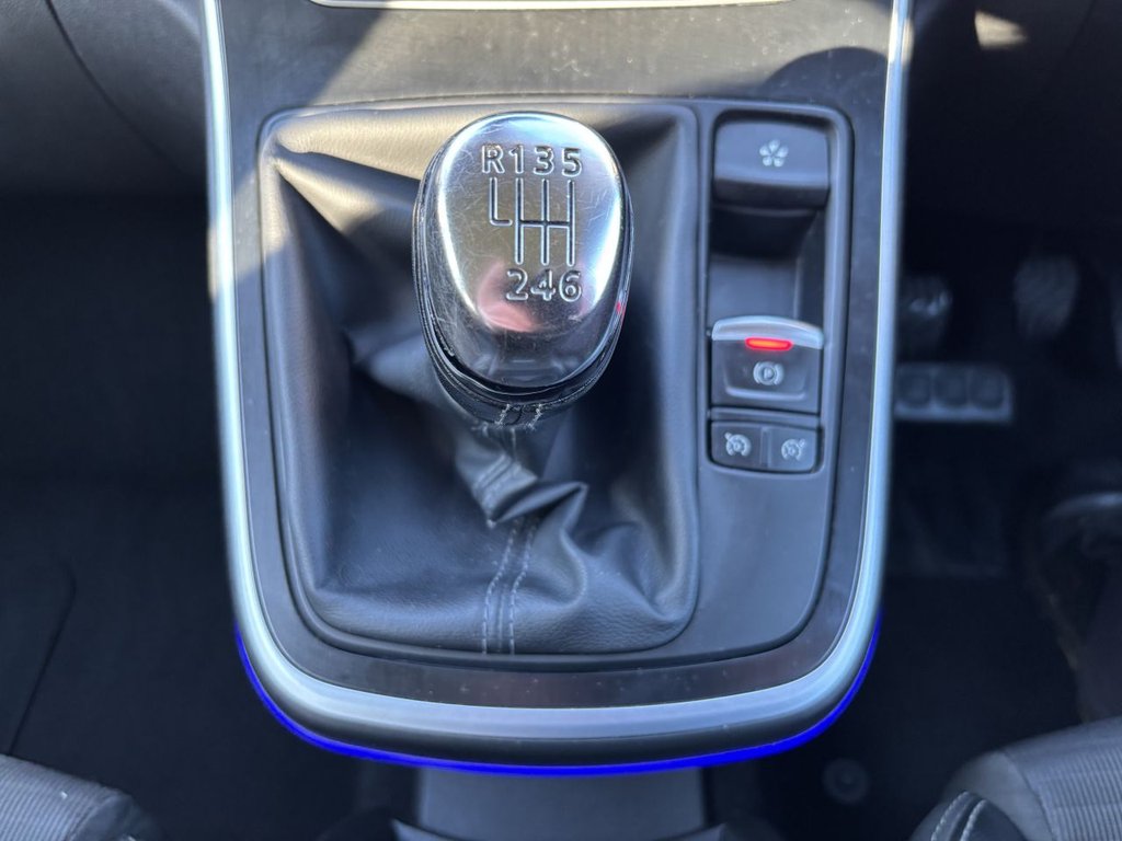 Used Renault Grand Scenic 2017 for sale - 77161895: Photo 23