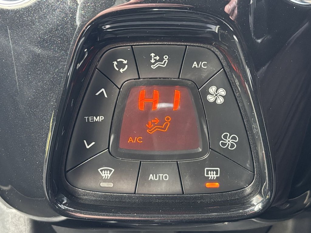 Used Toyota AYGO 2015 for sale - 77227645: Photo 20