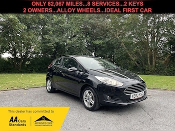 2013 (63) - 1.25 Zetec Hatchback 3dr Petrol Manual Euro 5 (82 ps)