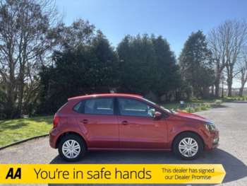 Used Volkswagen Polo 2015 for sale - 74183740: Photo