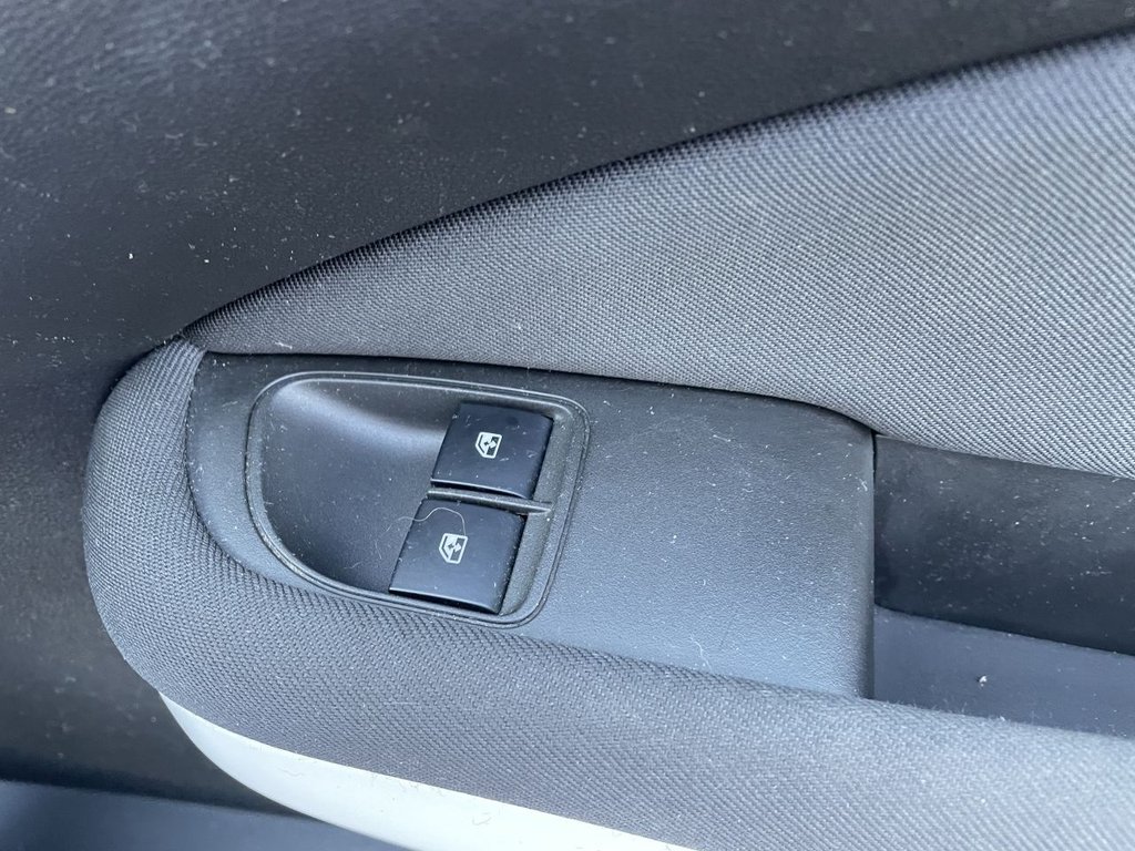 Used Vauxhall ADAM 2014 for sale - 76618020: Photo 34