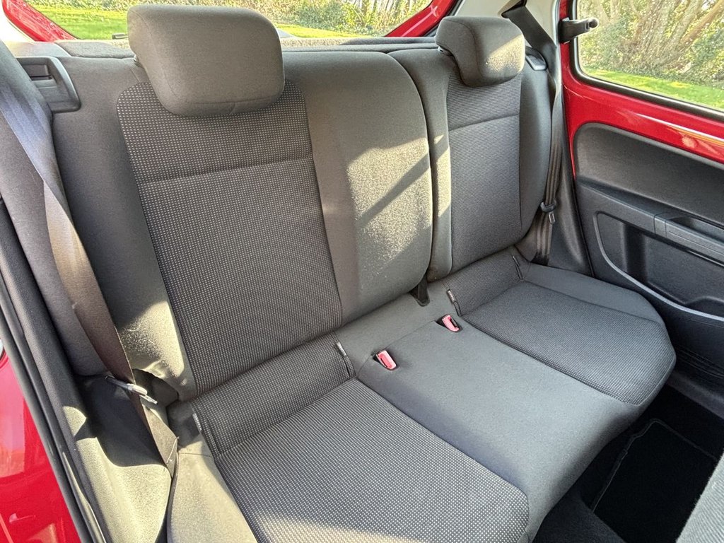Used Volkswagen up! 2013 for sale - 77666656: Photo 10
