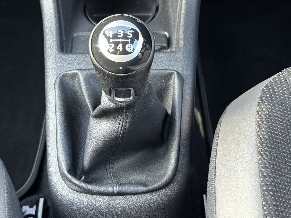 Used Volkswagen up! 2013 for sale - 77666656: Photo 16