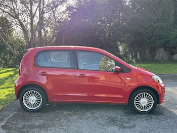 Used Volkswagen up! 2013 for sale - 77666656: Photo