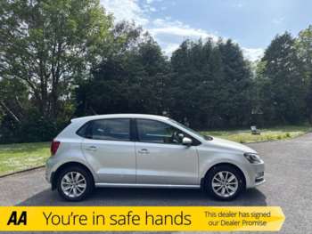 Used Volkswagen Polo 2016 for sale - 74650394: Photo