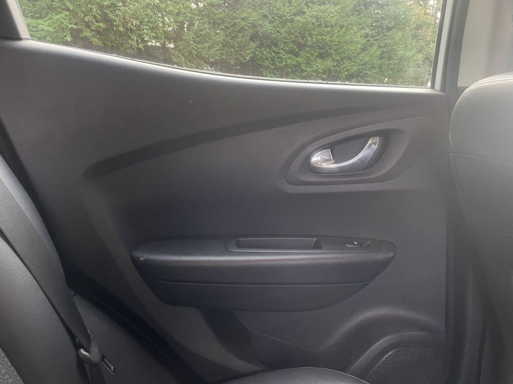 Used Renault Kadjar 2017 for sale - 76345312: Photo 18