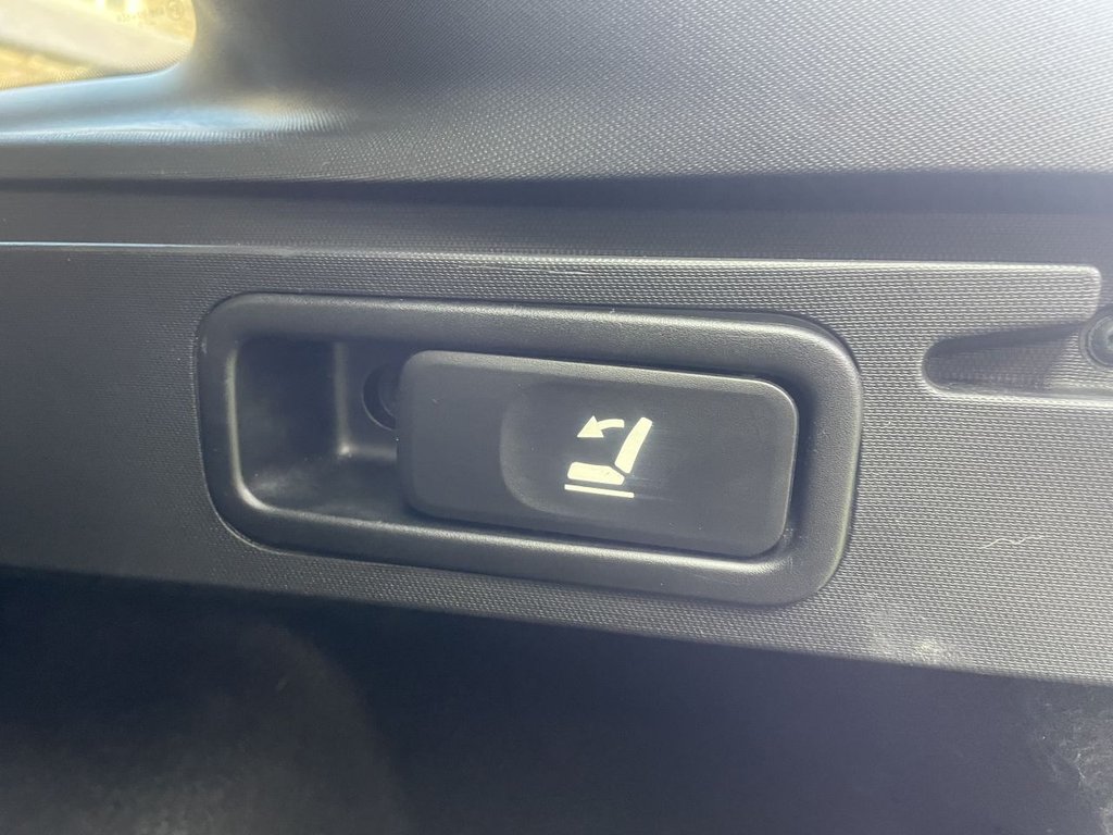 Used Renault Kadjar 2017 for sale - 76345312: Photo 49
