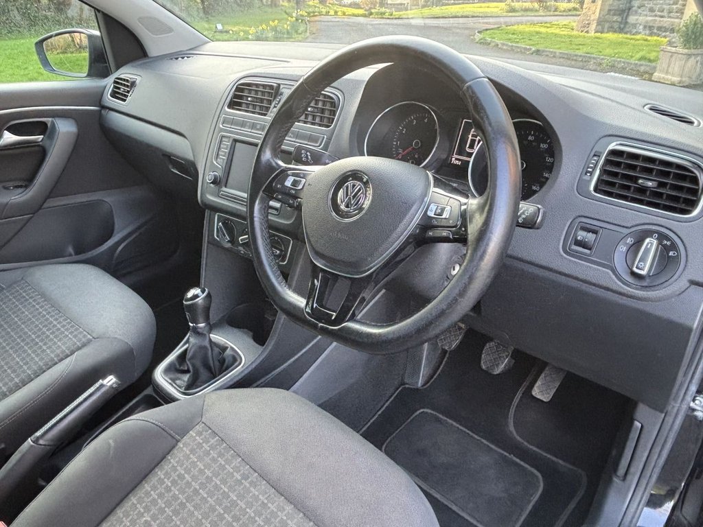 Used Volkswagen Polo 2016 for sale - 77748179: Photo 10