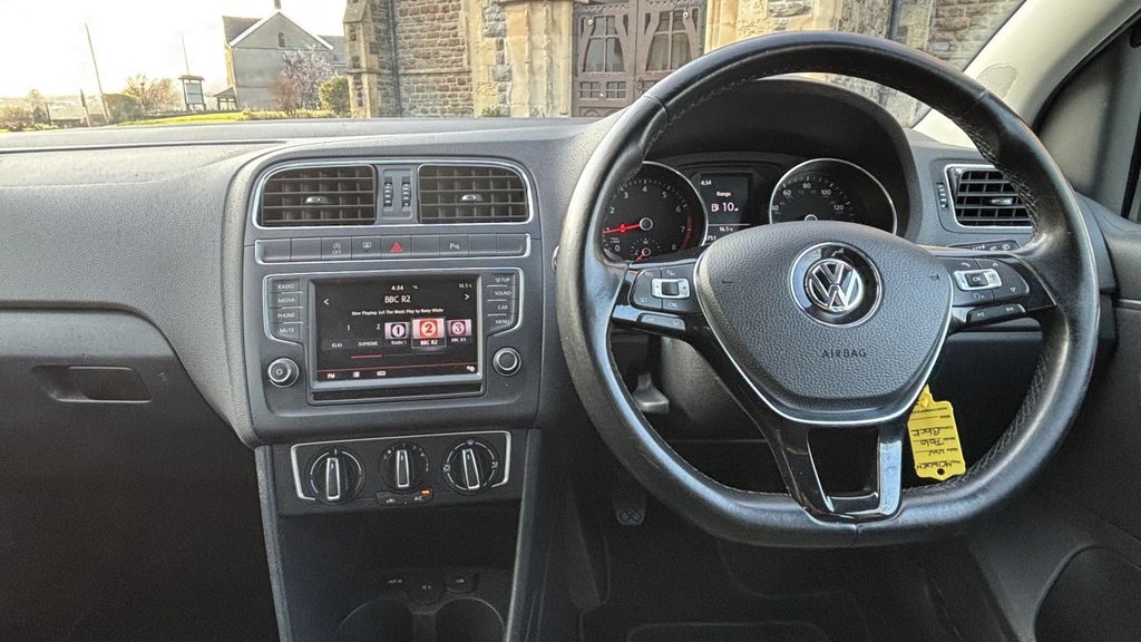 Used Volkswagen Polo 2016 for sale - 77748179: Photo 15