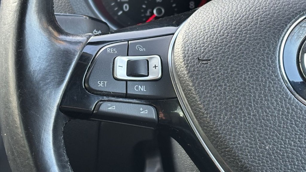 Used Volkswagen Polo 2016 for sale - 77748179: Photo 18