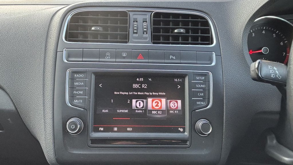 Used Volkswagen Polo 2016 for sale - 77748179: Photo 21