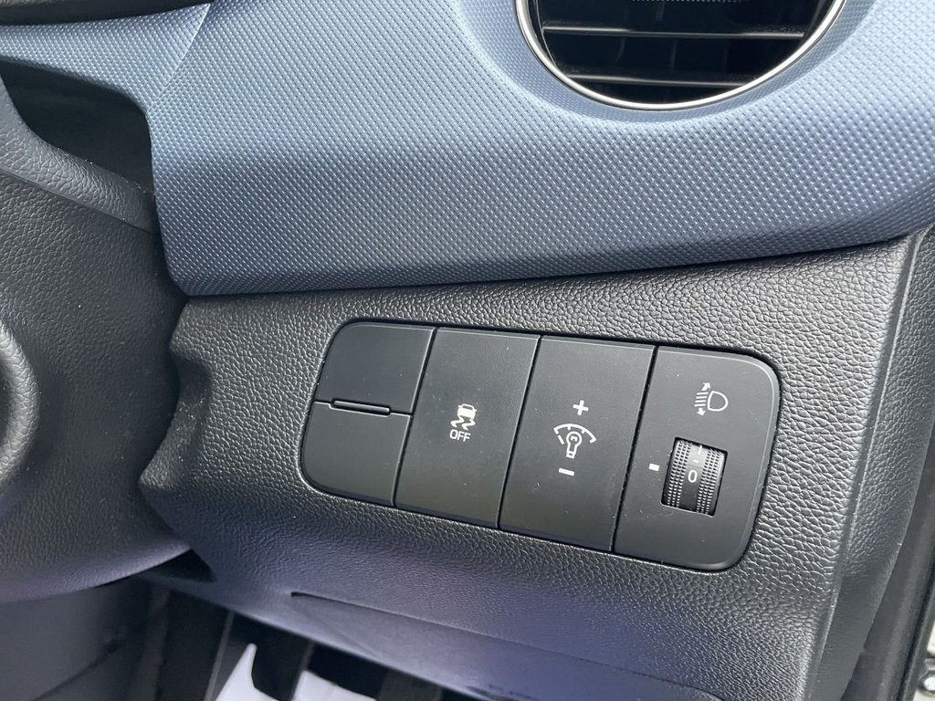 Used Hyundai i10 2014 for sale - 76454228: Photo 34