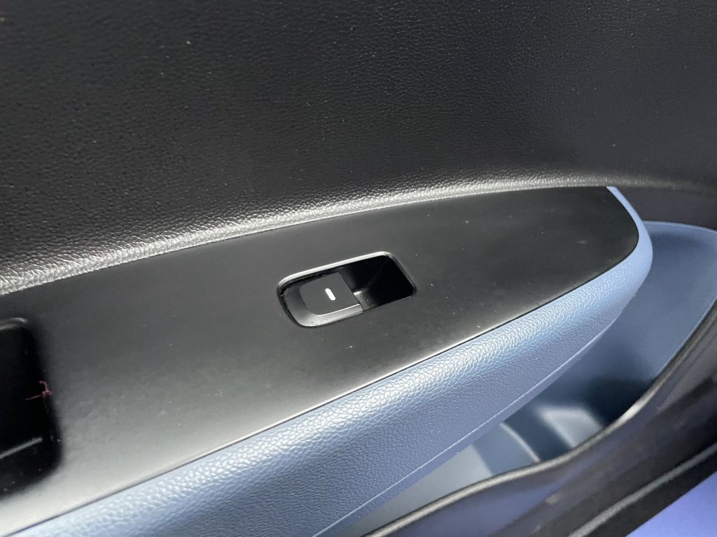 Used Hyundai i10 2014 for sale - 76454228: Photo 36