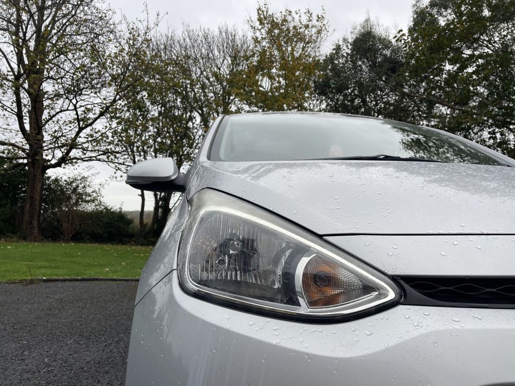 Used Hyundai i10 2014 for sale - 76454228: Photo 37