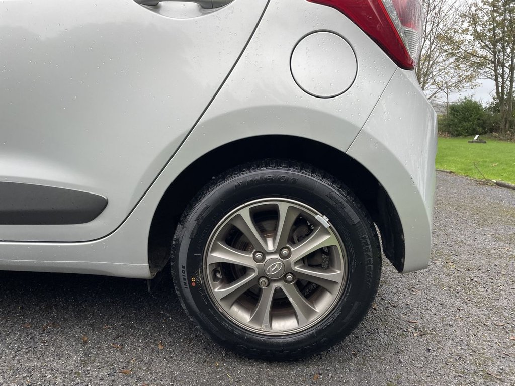 Used Hyundai i10 2014 for sale - 76454228: Photo 48