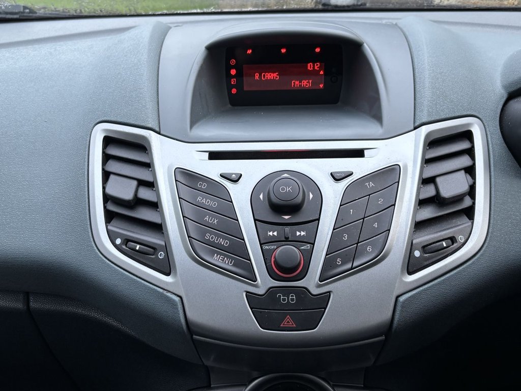 Used Ford Fiesta 2010 for sale - 77451408: Photo 18