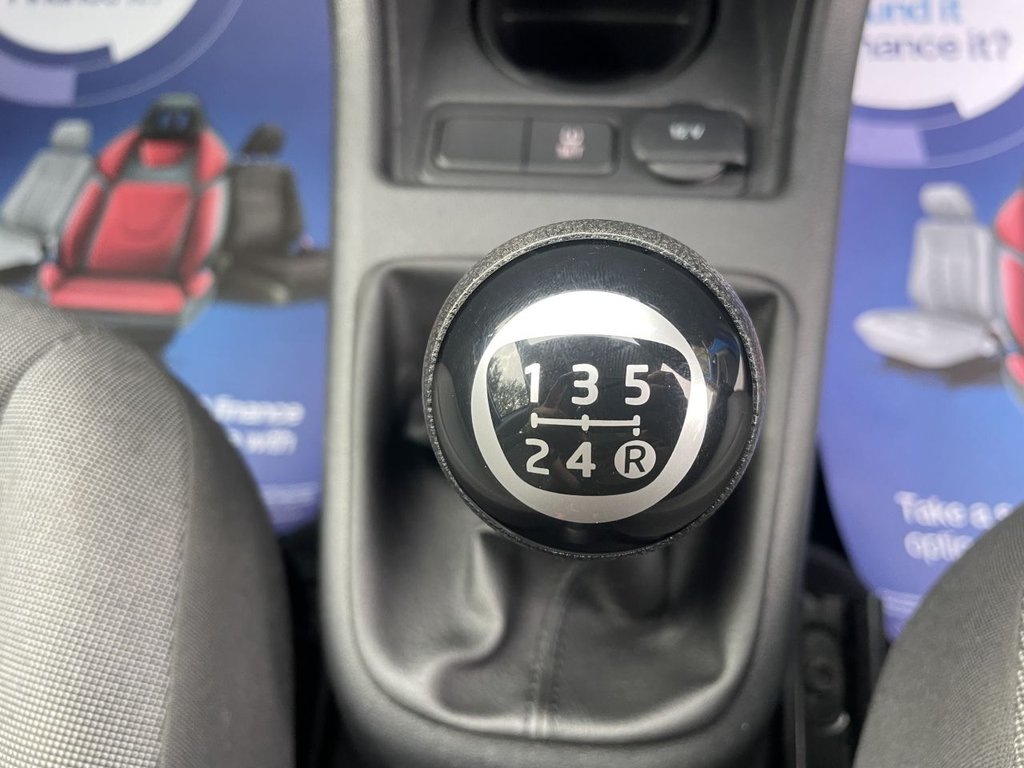 Used Volkswagen up! 2014 for sale - 76245378: Photo 23