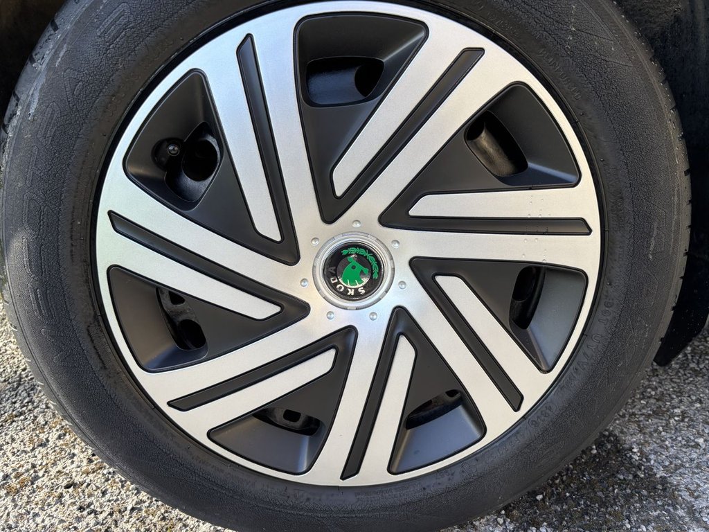 Used Skoda Rapid 2013 for sale - 77891169: Photo 19