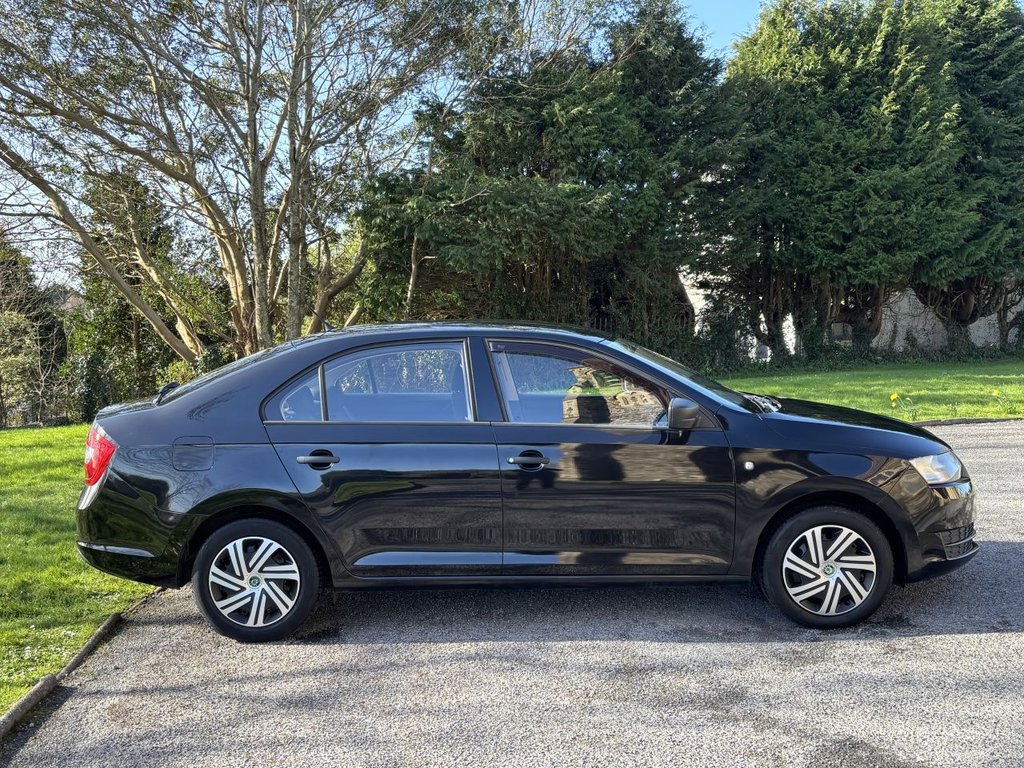 Used Skoda Rapid 2013 for sale - 77891169: Photo 2