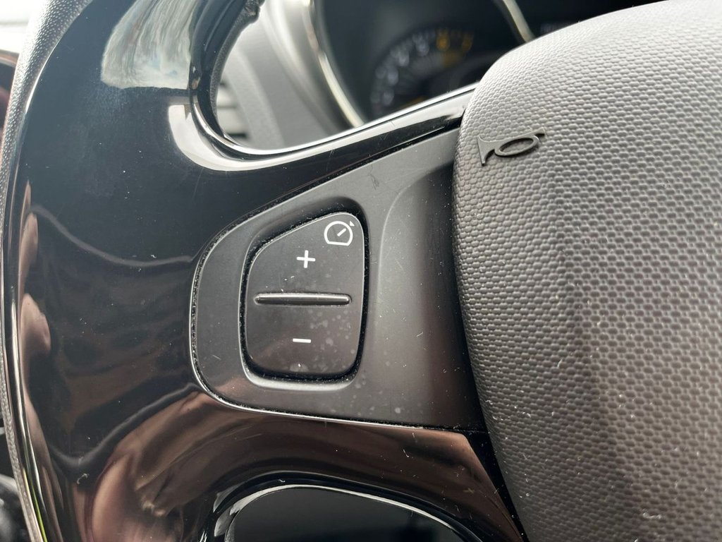 Used Renault Captur 2014 for sale - 78212599: Photo 17