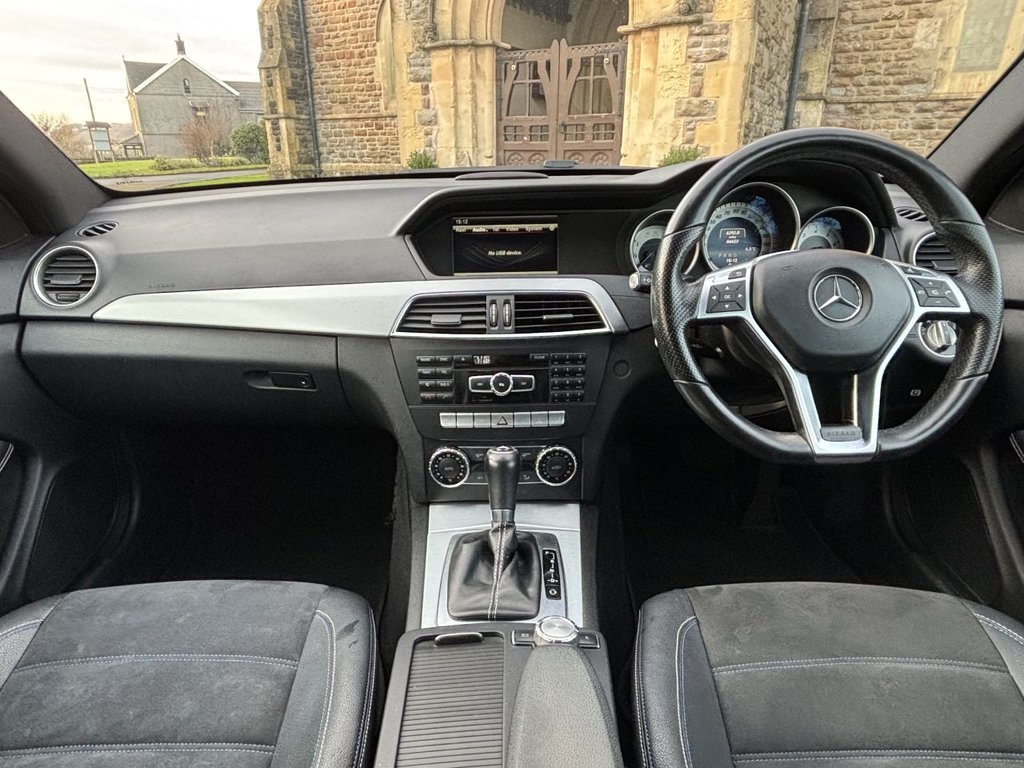 Used Mercedes-Benz C Class 2015 for sale - 76520796: Photo 13
