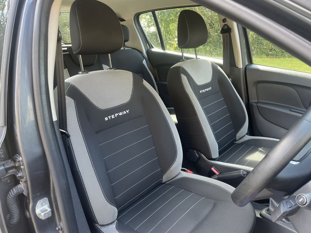 Used Dacia Sandero Stepway 2020 for sale - 75642245: Photo 10
