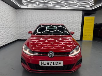 Used Volkswagen Golf 2017 for sale - 78782331: Photo