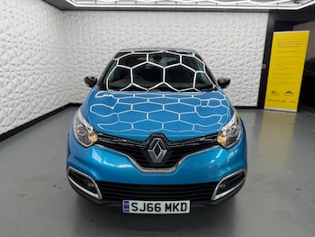 Used Renault Captur 2016 for sale - 79551925: Photo
